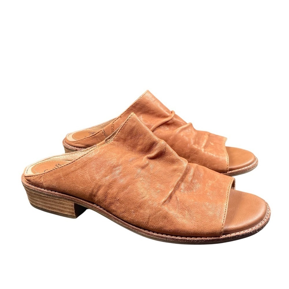 Sofft Netta Women's Sandal US Luggage-Luggage​​​​